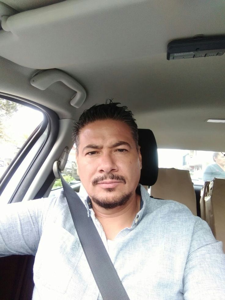 <em>paul gomez </em>